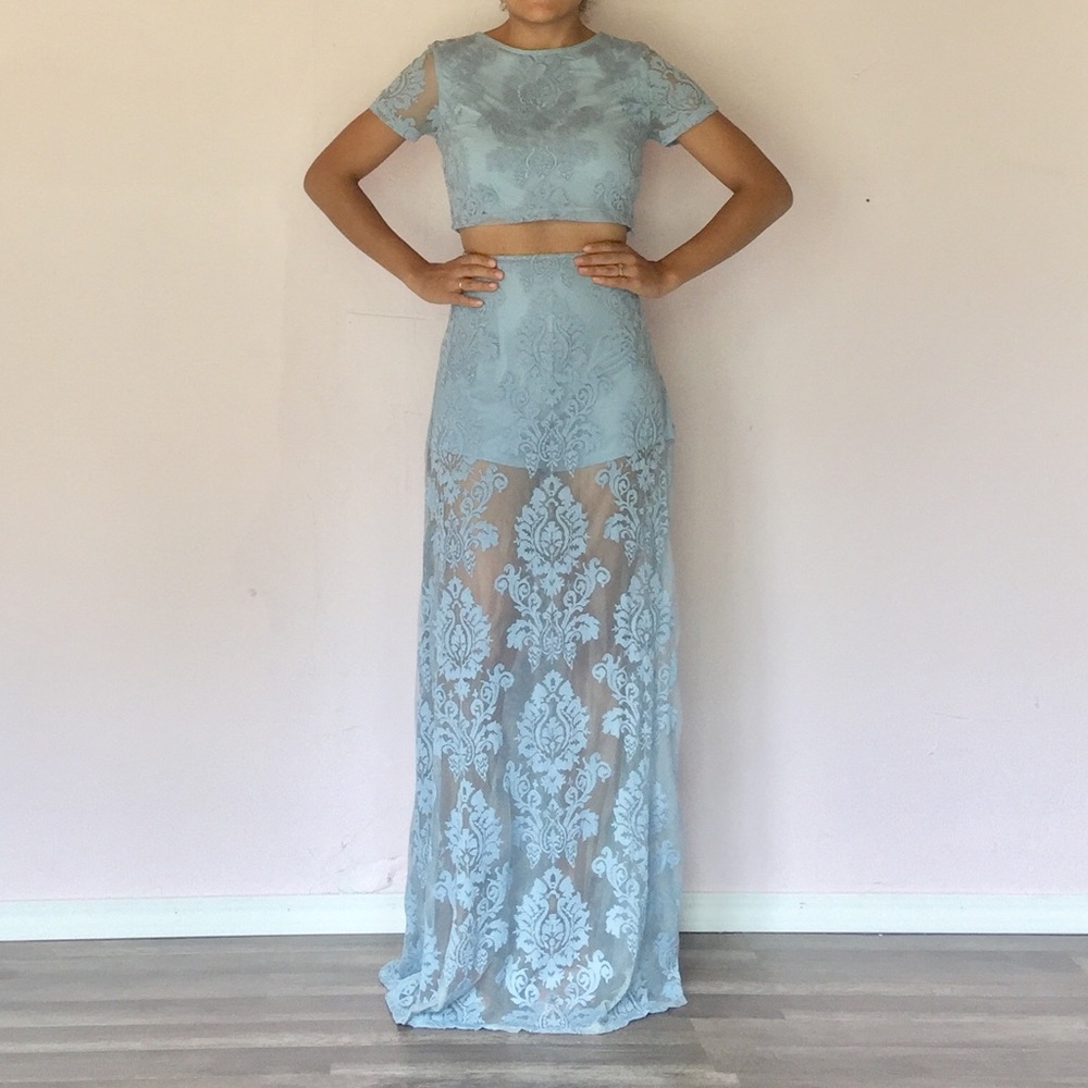 Unique Blue Top and Skirt Set - Picture 2 of 3